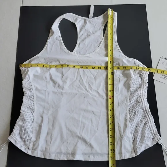 Athleta NWT Yosemite Tank Top White, Size XL - Picture 6 of 6